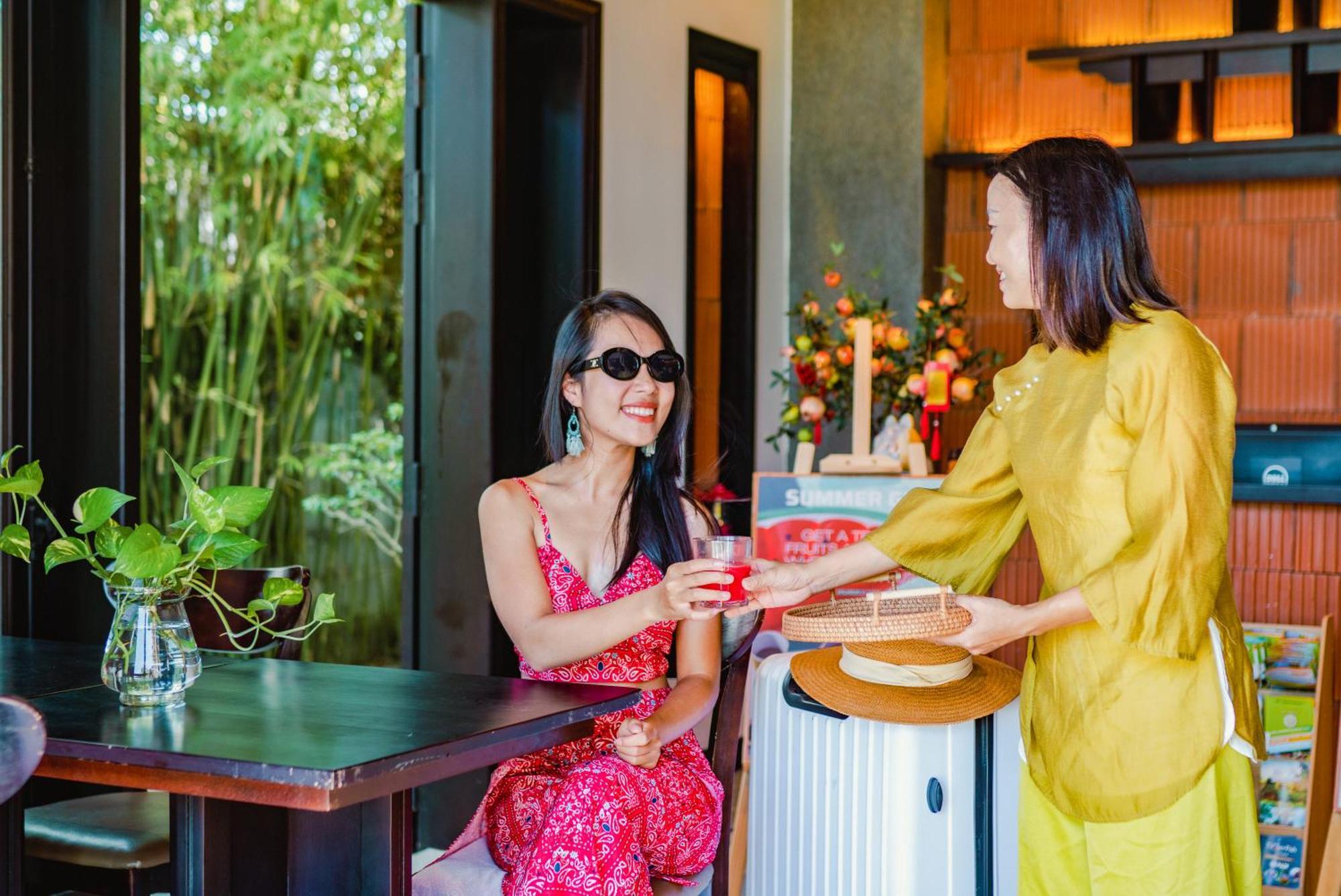 En Retreat Hoi An Bed & Breakfast ภายนอก รูปภาพ